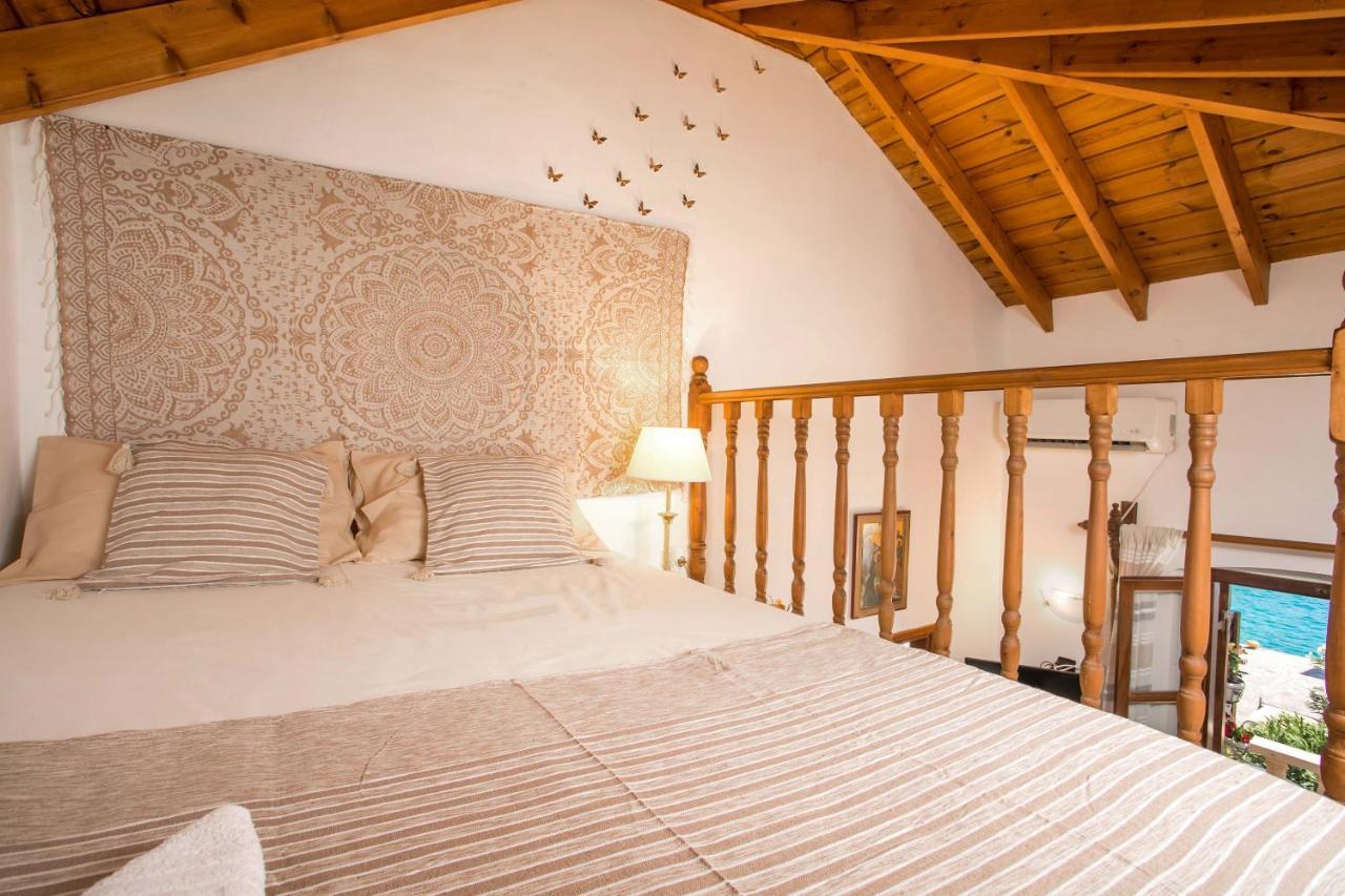 Appartamento Anna'S House Chalki Town Esterno foto
